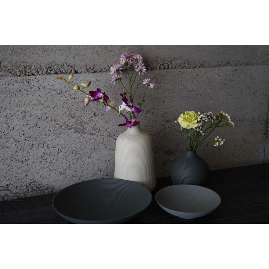 Philippi LIM Vase H16 cm, Mrkegrn