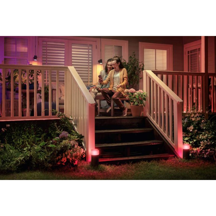 Philips Hue Lily Spot fr den Auenbereich 8W 3er Set 8,4 cm, Schwarz