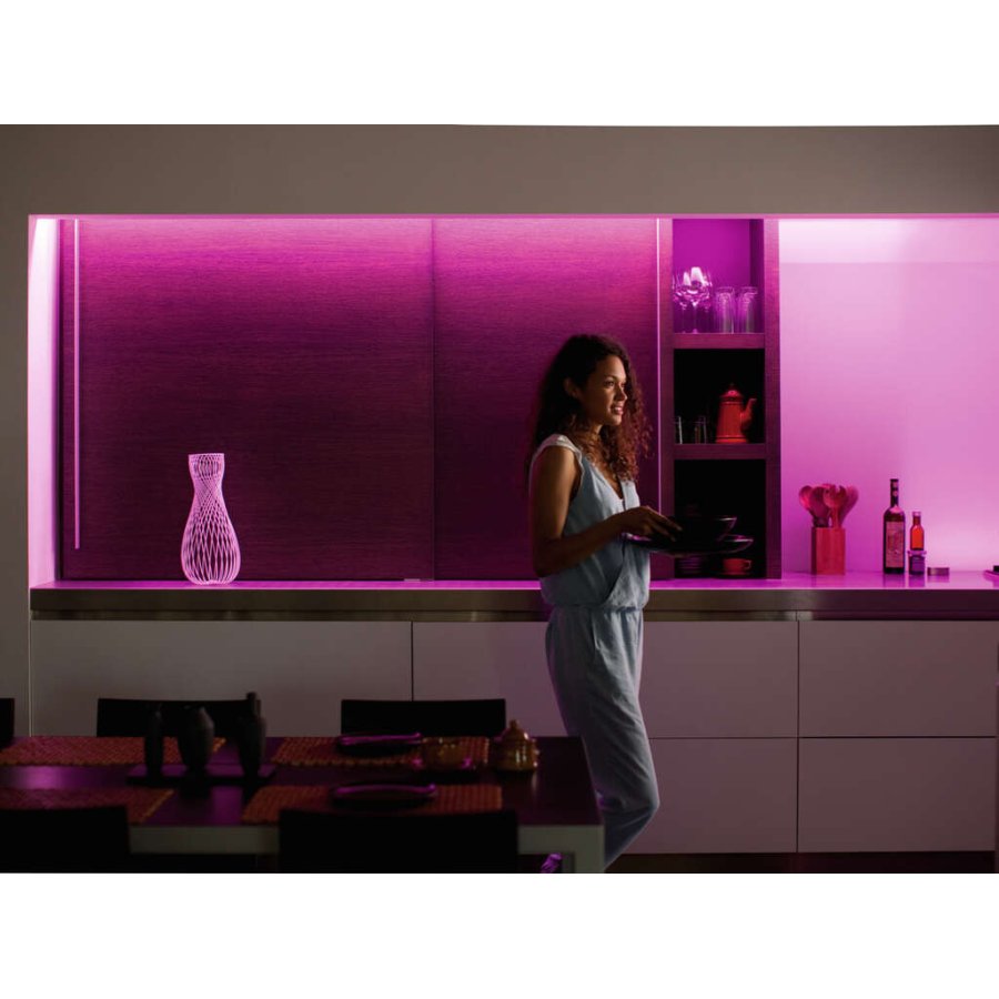 Philips Hue Lightstrip Plus Basiseinheit 2 m, Mehrfarbig