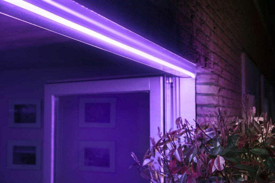 Philips Hue Lightstrip fr den Auenbereich 2 m, Mehrfarbig