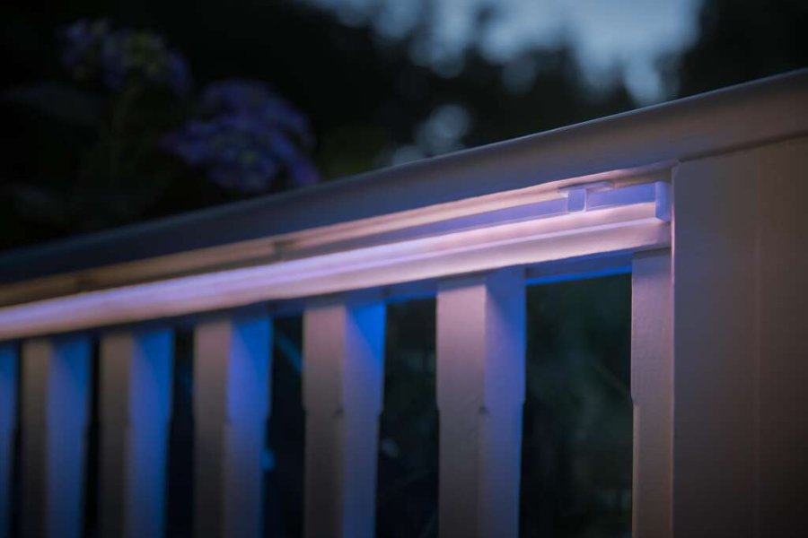 Philips Hue Lightstrip fr den Auenbereich 2 m, Mehrfarbig