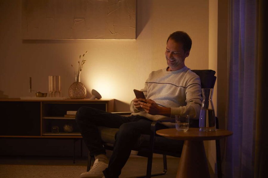 Philips Hue Bloom Tischlampe H10,1 cm, Wei