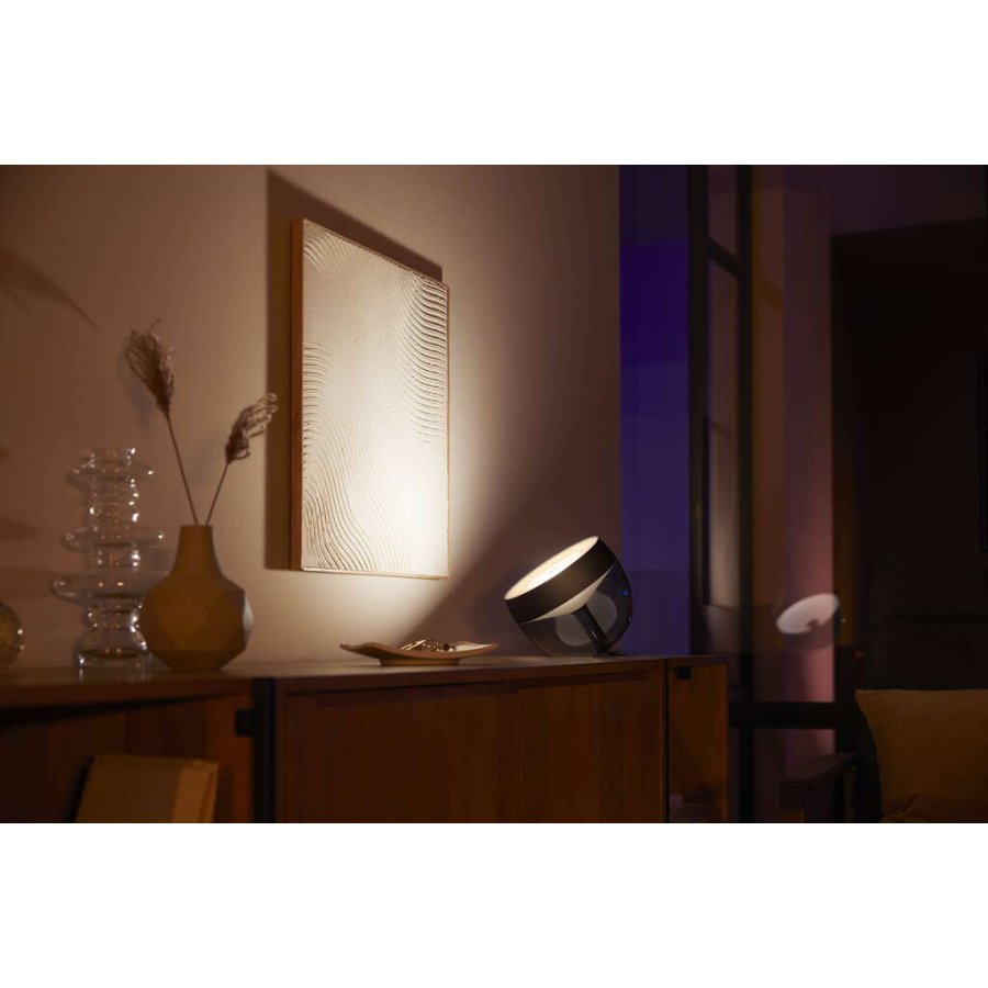 Philips Hue Iris Tischlampe H19,4 cm, Schwarz