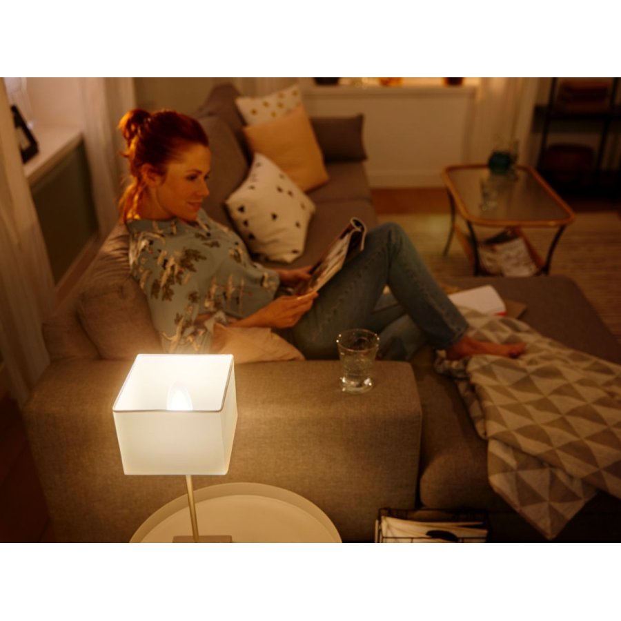 Philips Hue White Ambiance Glhbirne Kerzenform E14 470 Lumen 3,9 cm