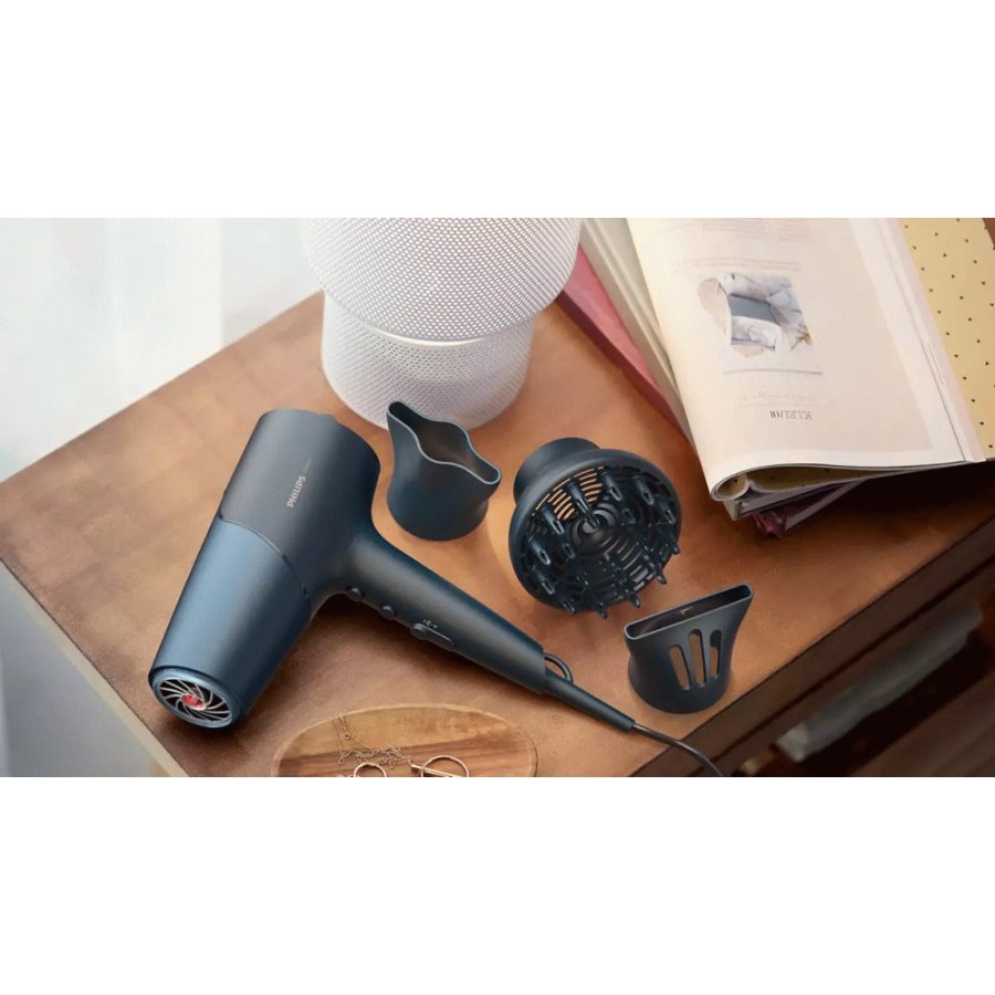 Philips Series 5000 Haartrockner, Hellblau