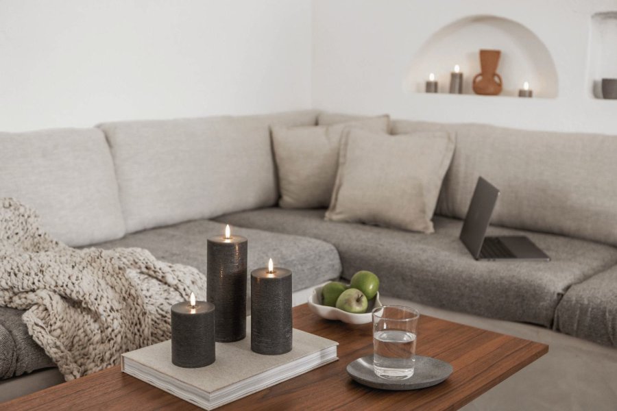 Uyuni Lighting Bloklys Rustik m. Smelteeffekt LED 7,8xH10 cm, Forest Black