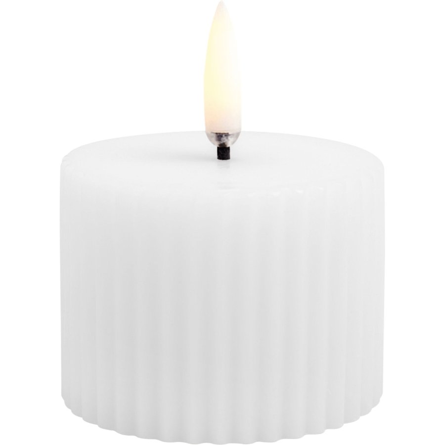 Uyuni Lighting Bloklys m. Riller LED 5,8xH4,5 cm, Nordic White