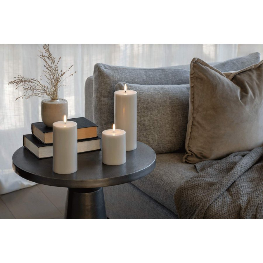 Uyuni Lighting Bloklys LED 7,8xH15 cm, Oyster Grey