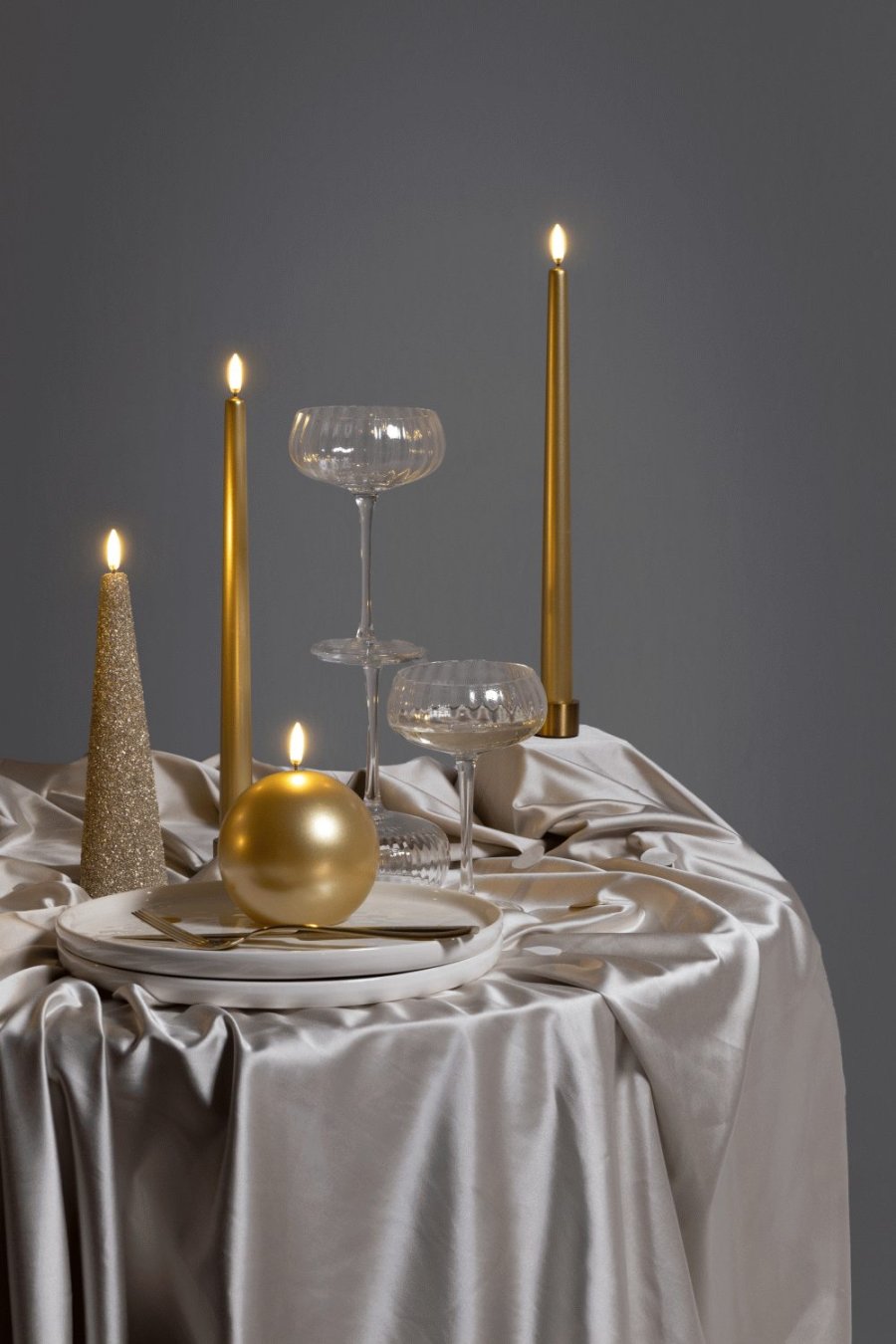 Uyuni Lighting Kronelys LED 2 stk. �2,3xH32 cm, Guld