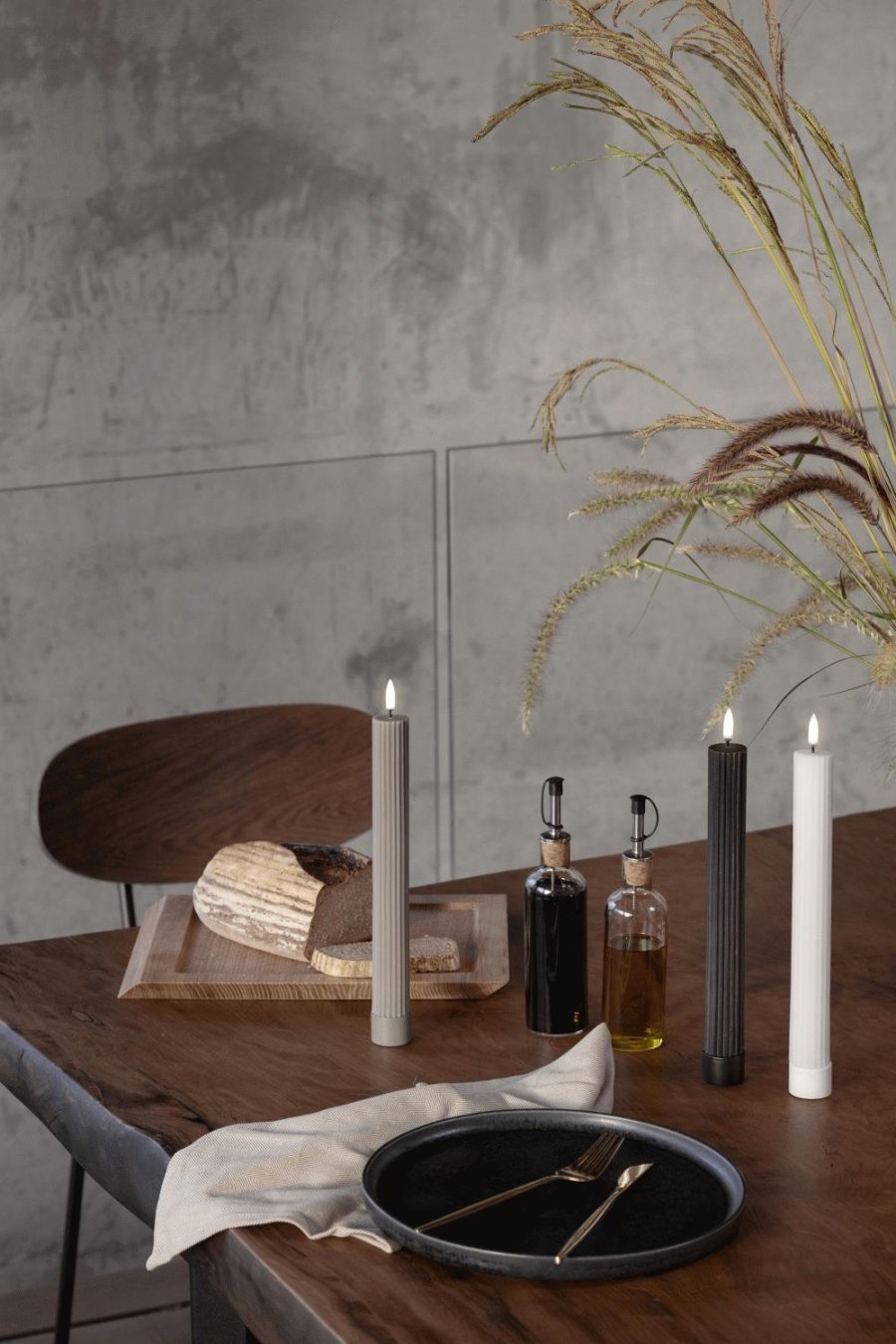 Uyuni Lighting Kronelys m. Riller LED 2 stk. 3,2xH25,5 cm, Sandstone