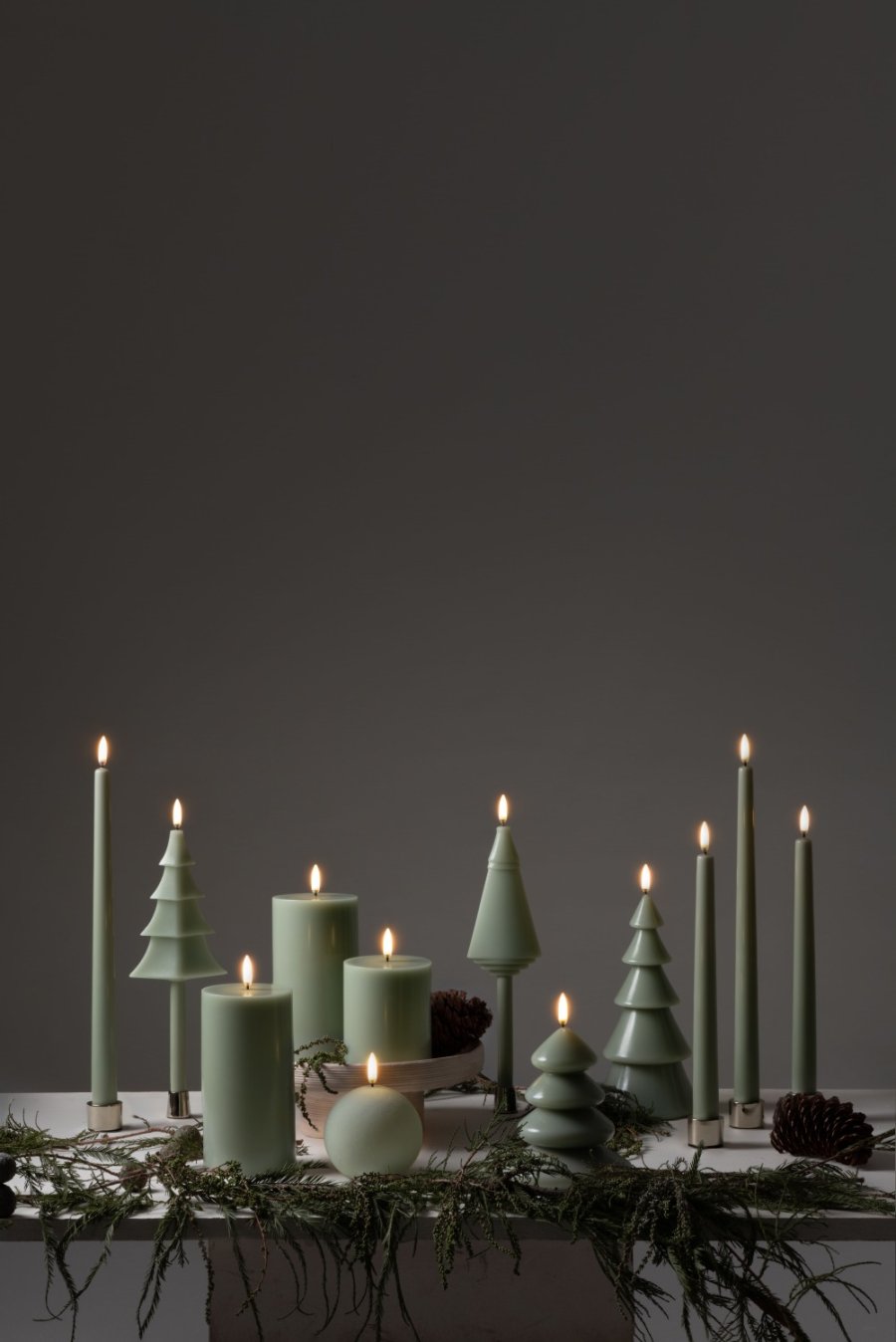 Uyuni Lighting Weihnachtsbaumkerze LED B9xØ1,3xH25 cm, Sage Green