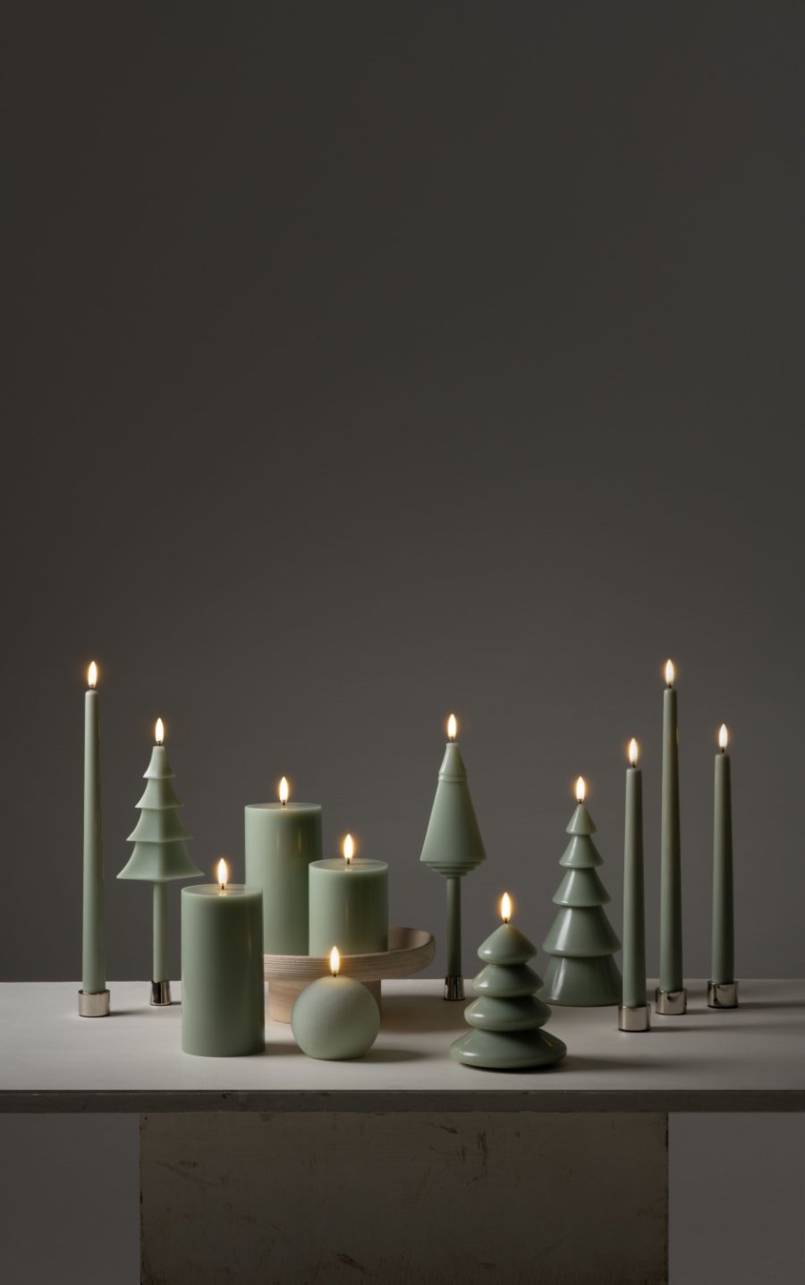 Uyuni Lighting Weihnachtsbaumkerze LED B7xØ1,3xH25 cm, Sage Green