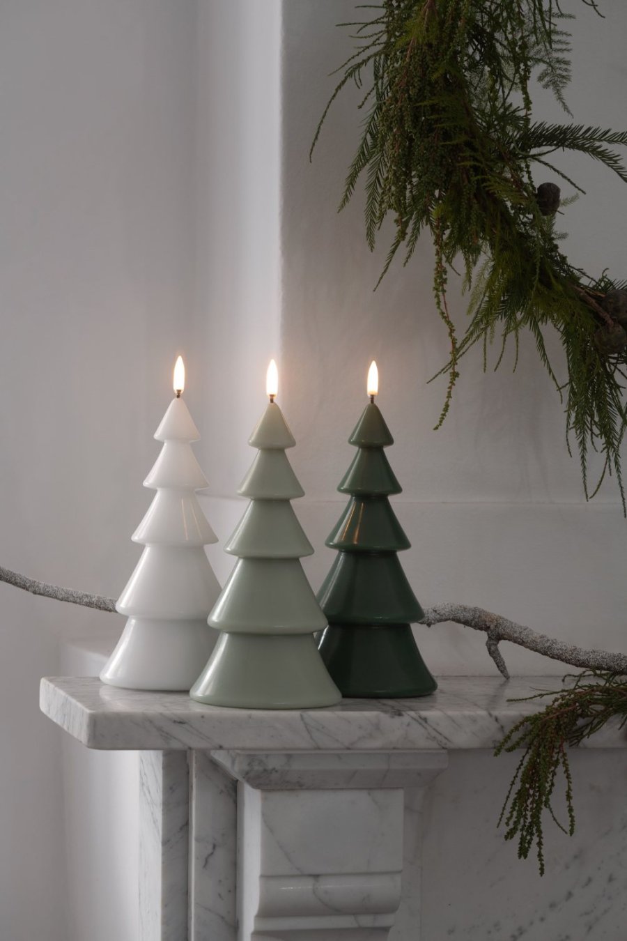 Uyuni Lighting Weihnachtsbaumkerze LED Ø10x20 cm, Nordic White