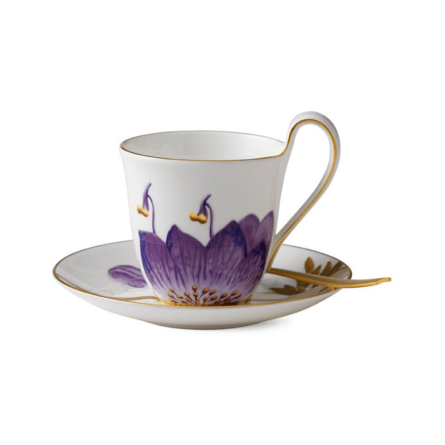 Royal Copenhagen Flora Hochhenkeltasse m. Untertasse 27 cl, Stiefmütterchen