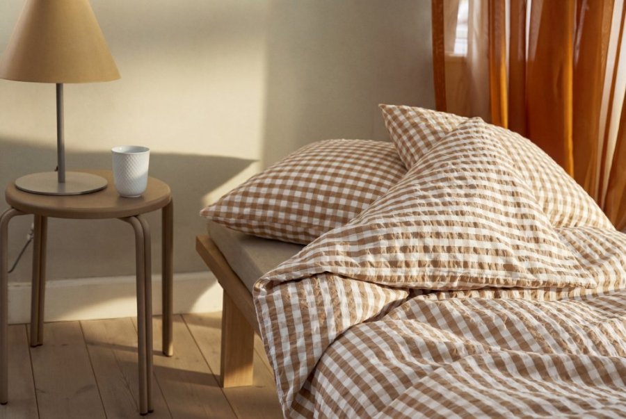 Juna B�k&B�lge Senget�j 140x200 cm, Karamel/Off-White