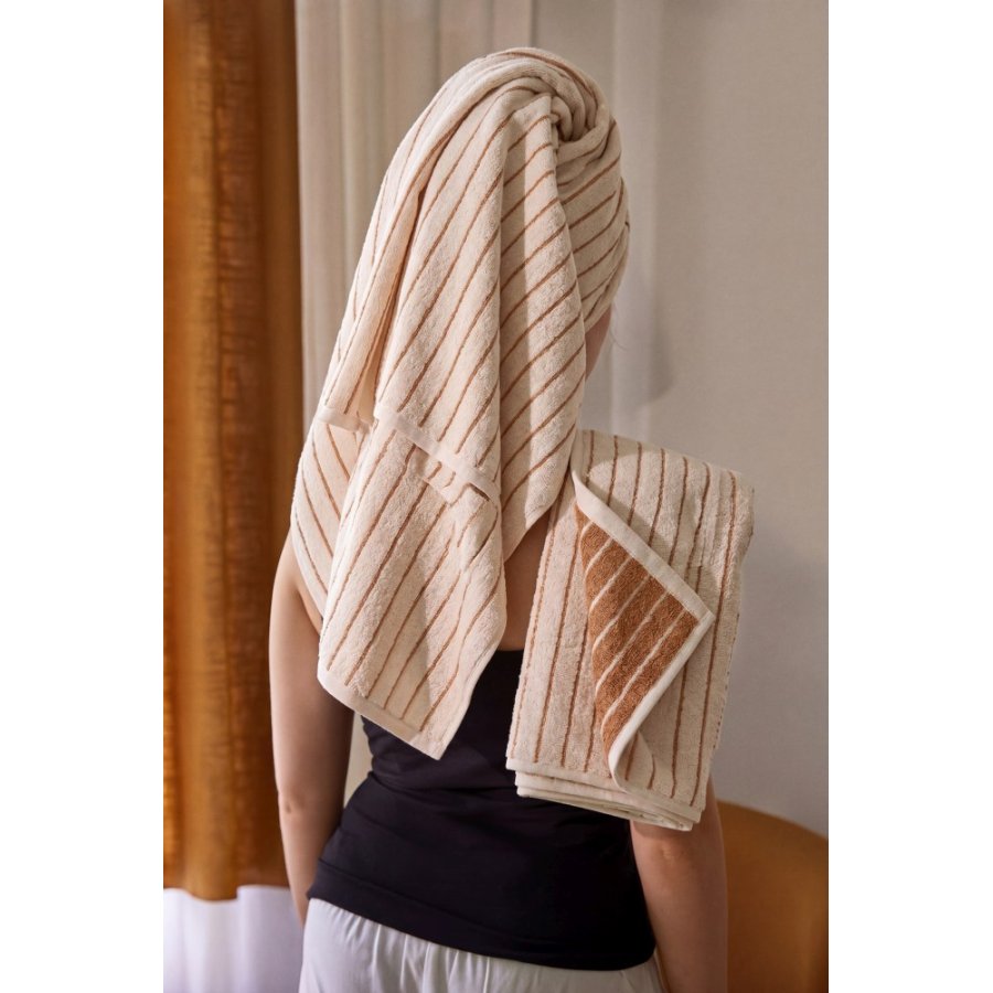Juna Soft H�ndkl�de 50x100 cm, Offwhite