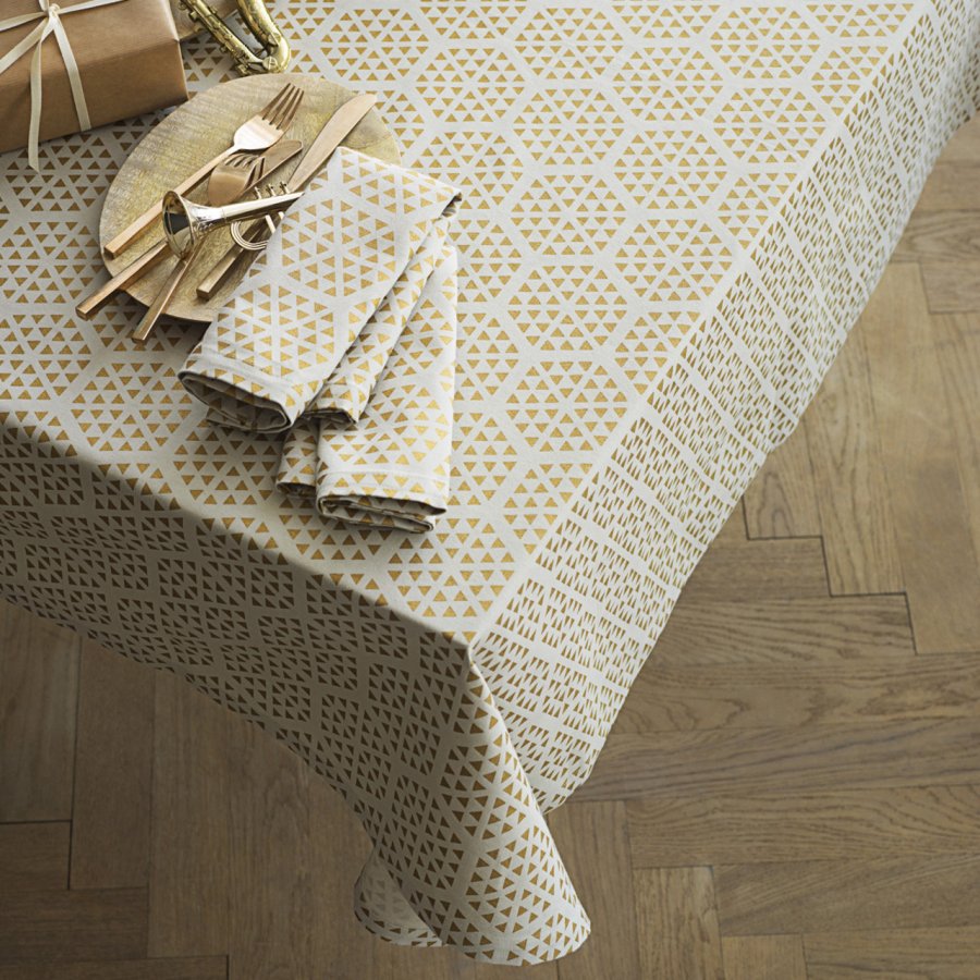 Juna Nanna Ditzel Komet Dug 150x370 cm, Beige/guld