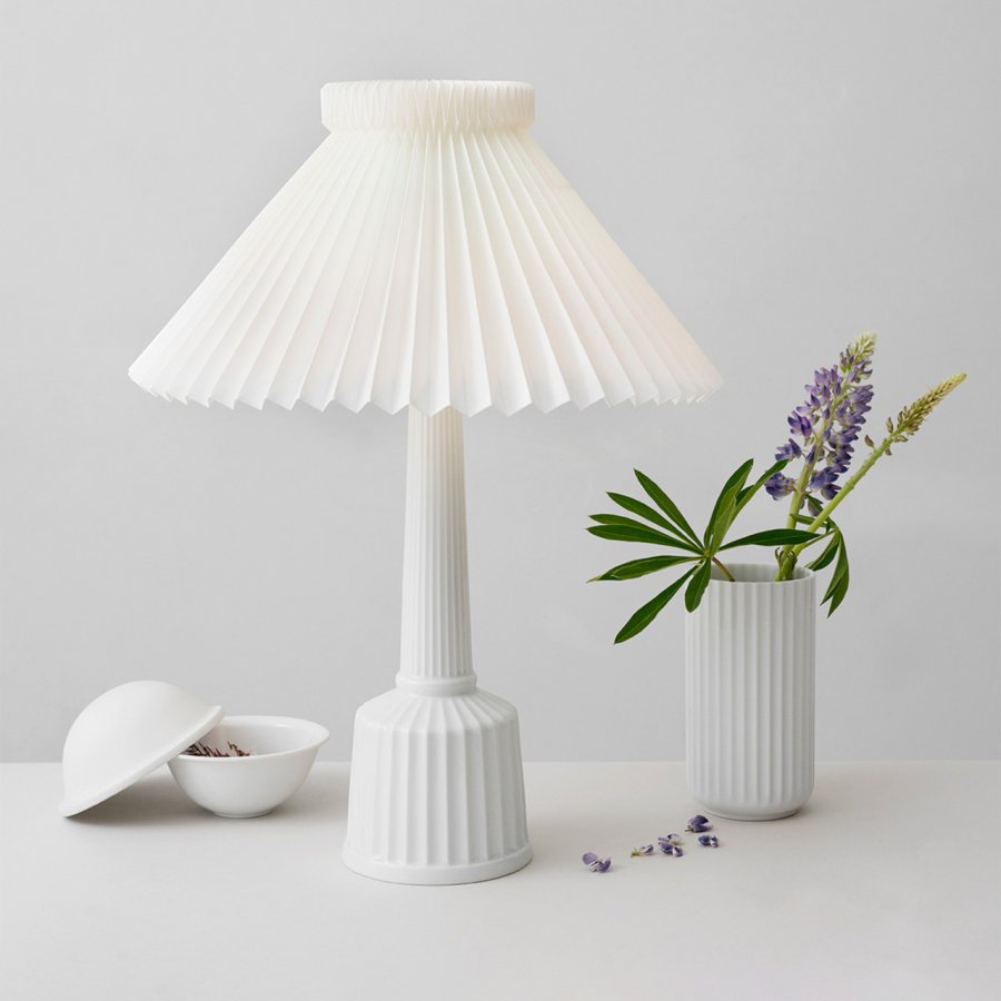 Lyngby Porceln Esben Klint Tischlampe H44 cm, Weiß