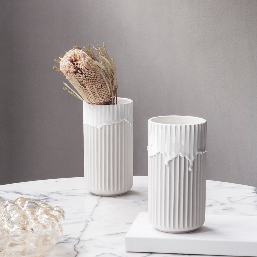 Lyngby Vase hvid med løbeglasur, 20cm