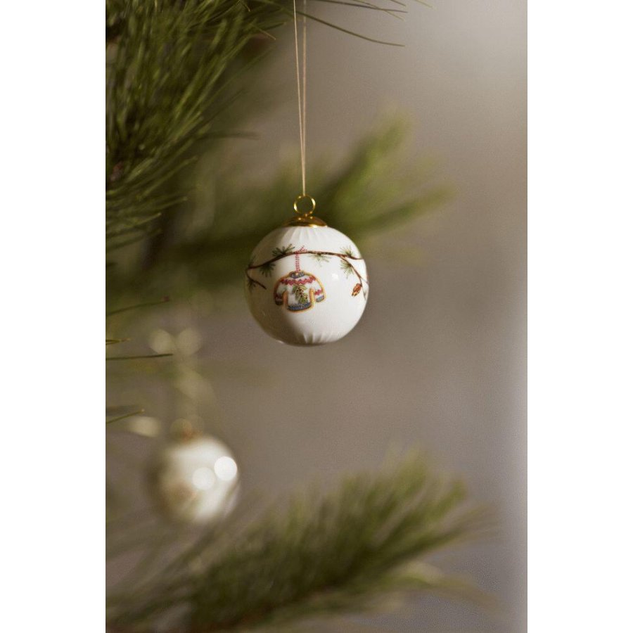 Kähler Hammershi Christmas Kugel 2025 6cm, Weiß