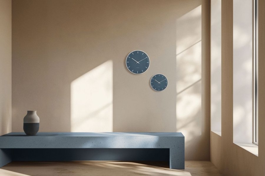 Arne Jacobsen City Hall Wanduhr �21 cm, Blau