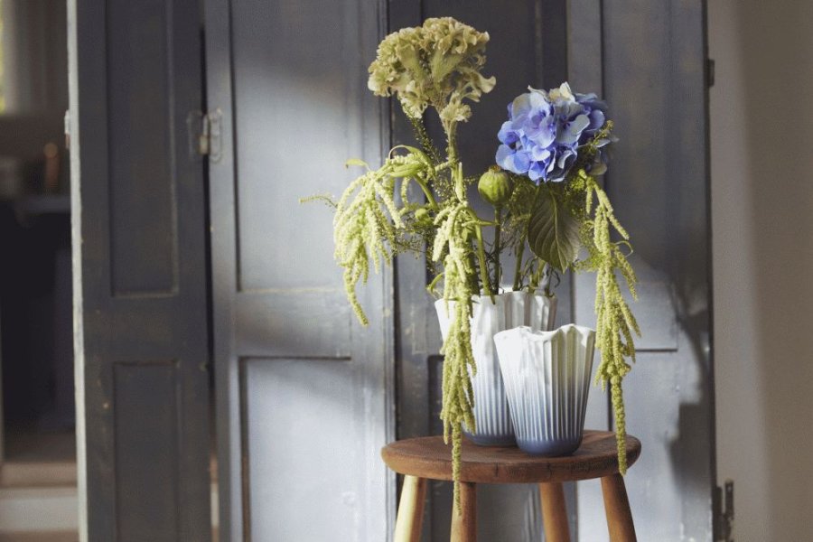 K&auml;hler Hammersh�i Unfold Vase H16,5 cm, Bl�