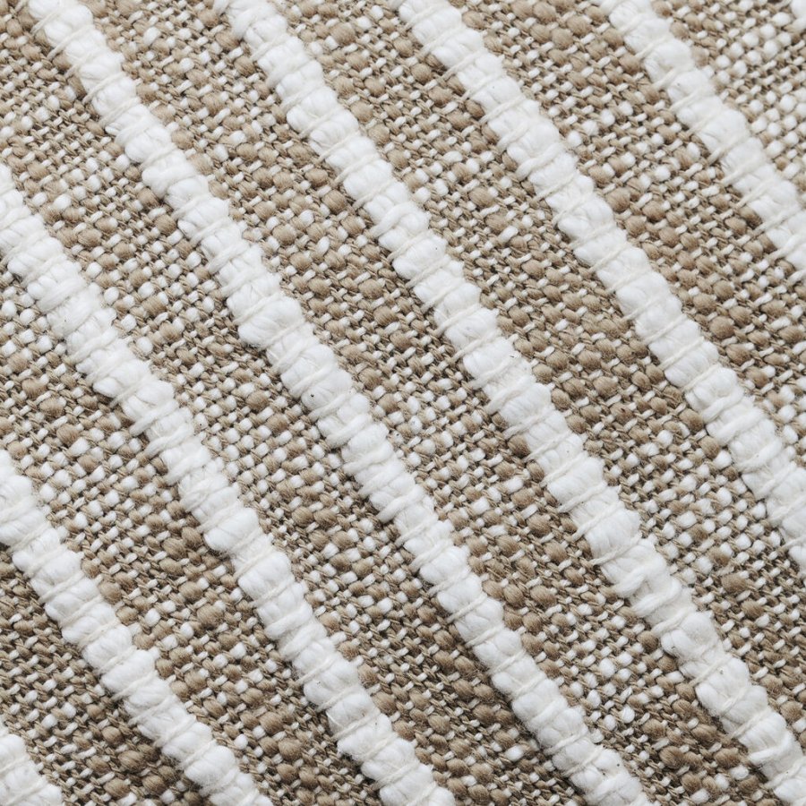 House Doctor Yarn Pudebetrk 50x50, Lysebrun