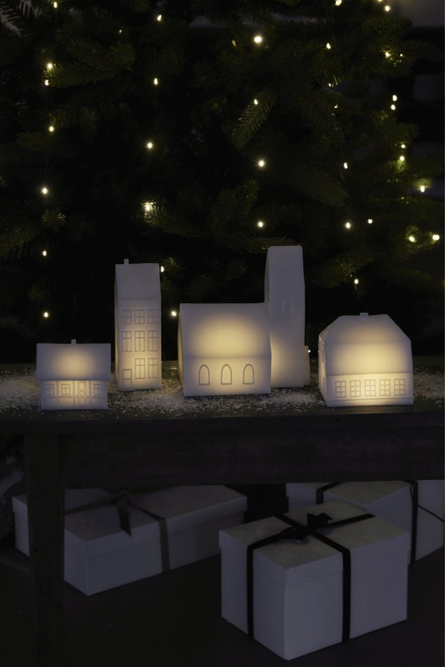 Sirius Copenhagen Lichthaus Kirche LED H20 cm, Wei