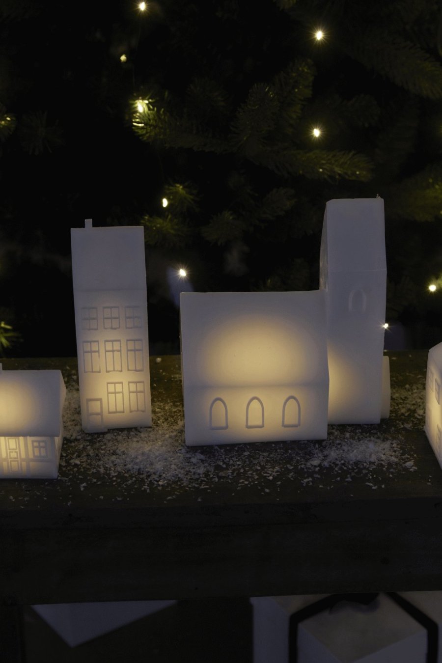 Sirius Copenhagen Lichthaus Herrenhaus LED 12 cm, Wei