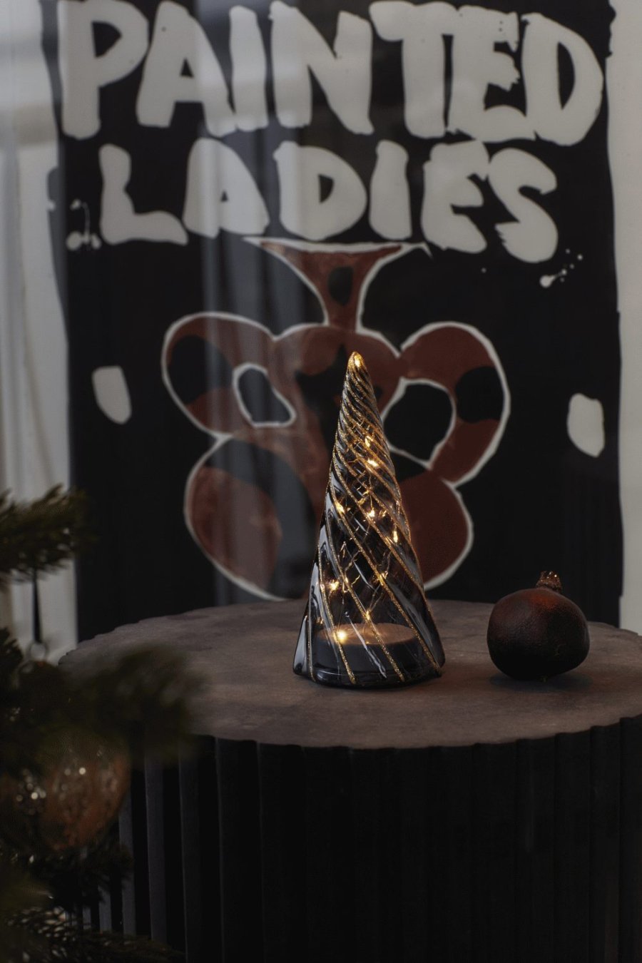 Sirius Vilma Lichtdekoration Weihnachtsbaum LED H19 cm, Schwarz/Gold