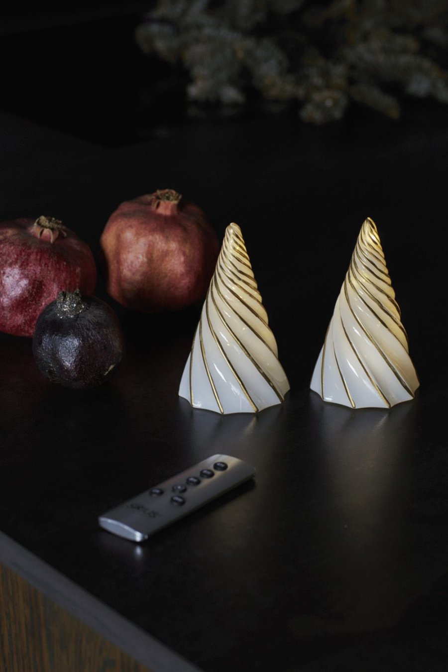 Sirius Vilma Lichtdekoration Weihnachtsbaum LED 2er Set H11 cm, Wei/Gold