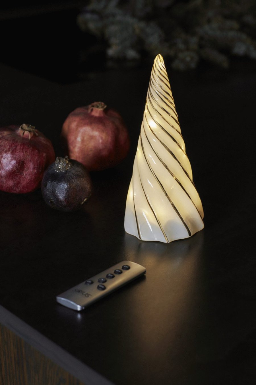 Sirius Vilma Lichtdekoration Weihnachtsbaum LED H19 cm, Wei/Gold