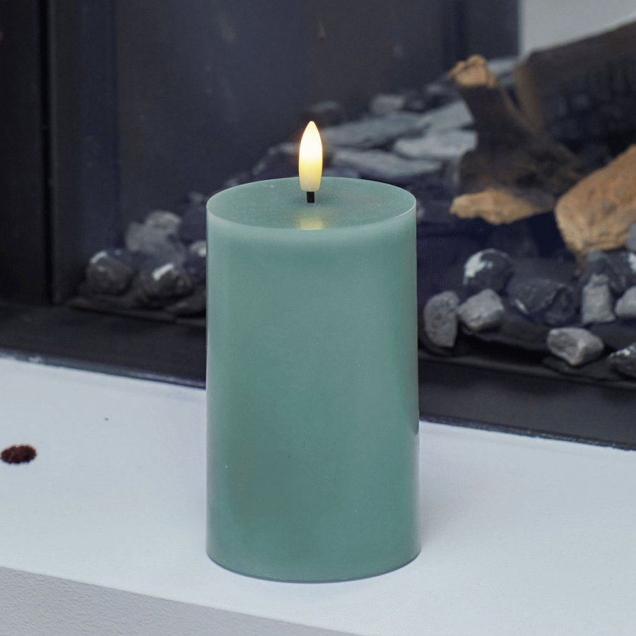 Sirius Sille Stumpekerze LED �7,5/H12,5 cm, Sandgr&uuml;n