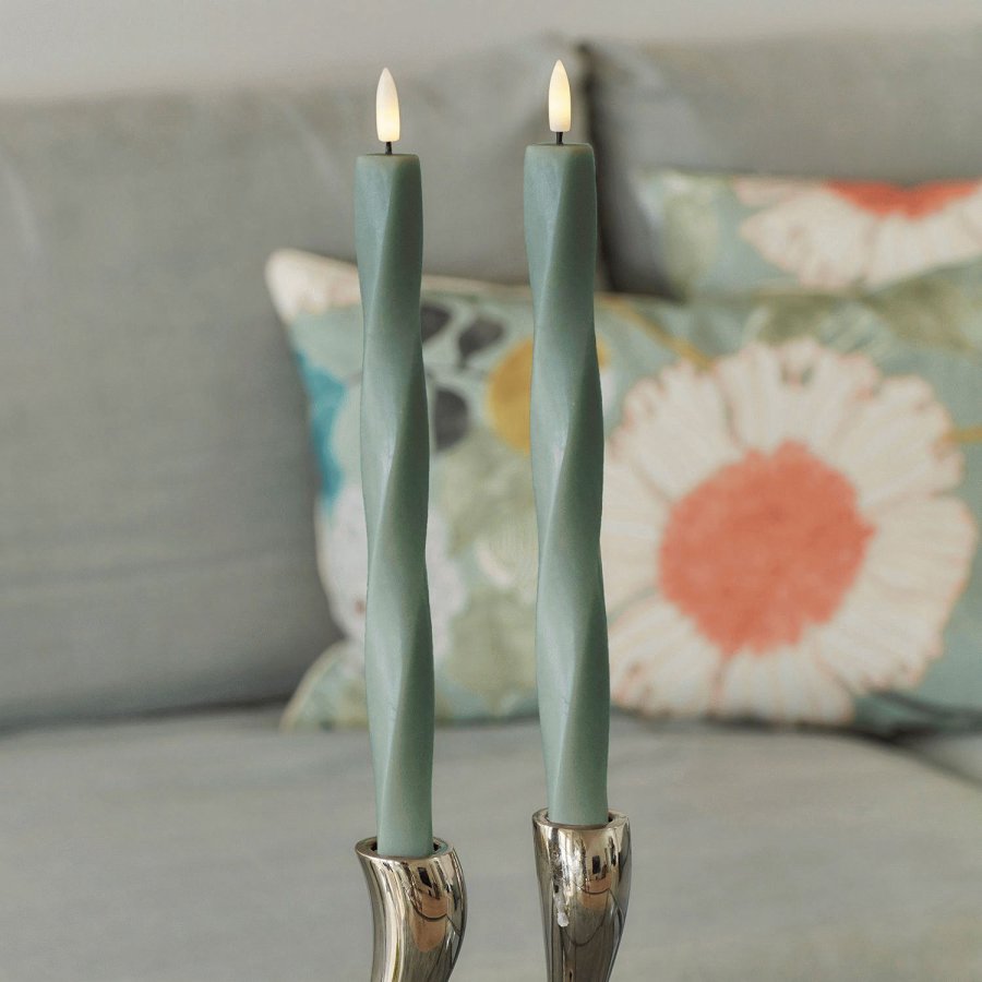 Sirius Sille Nordic Sculpture Stabkerze Twist LED 2er Set �2,4/H26 cm, Sandgr&uuml;n