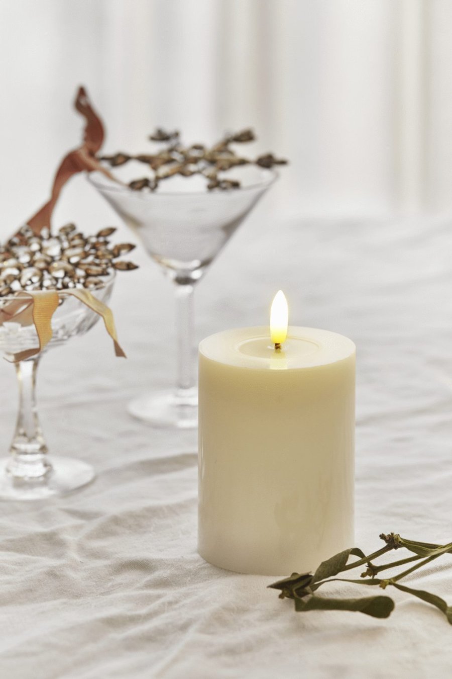 Sirius Sille Stumpenkerze LED 7,5/H10 cm, Ivory