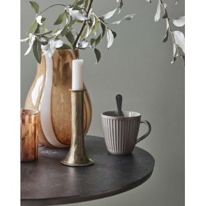 House Doctor Ticca Lysestage H16 cm, Antik Guld