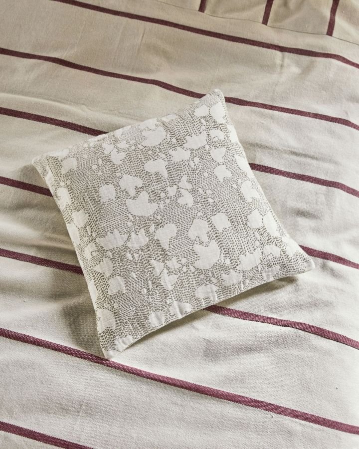 House Doctor Mori Pudebetr�k 50x50 cm, R�hvid/Kakifarvet