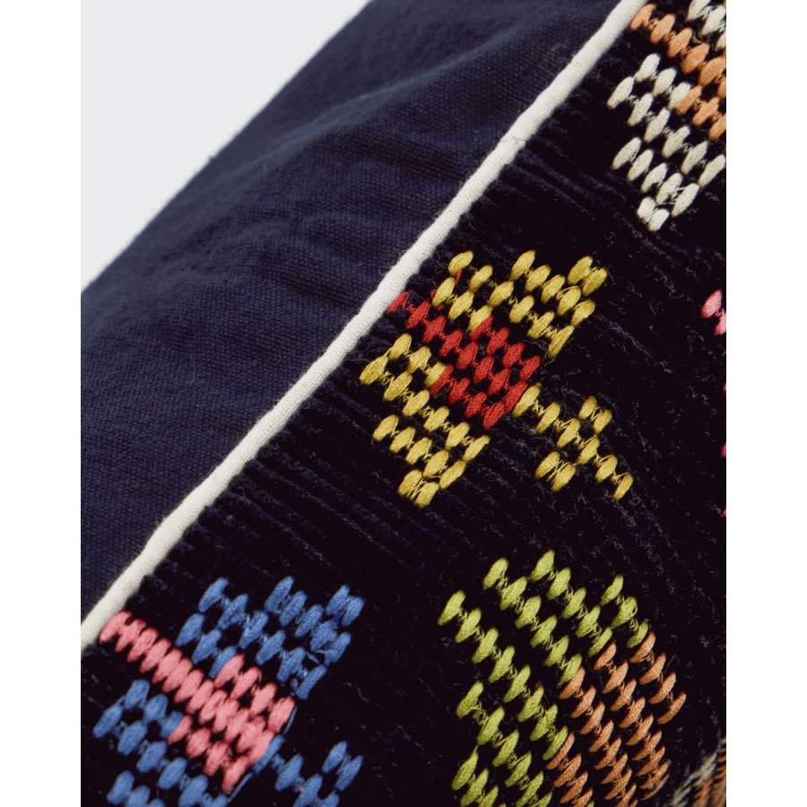 House Doctor Etni Pudebetr�k 30x50 cm, Sort/Multi