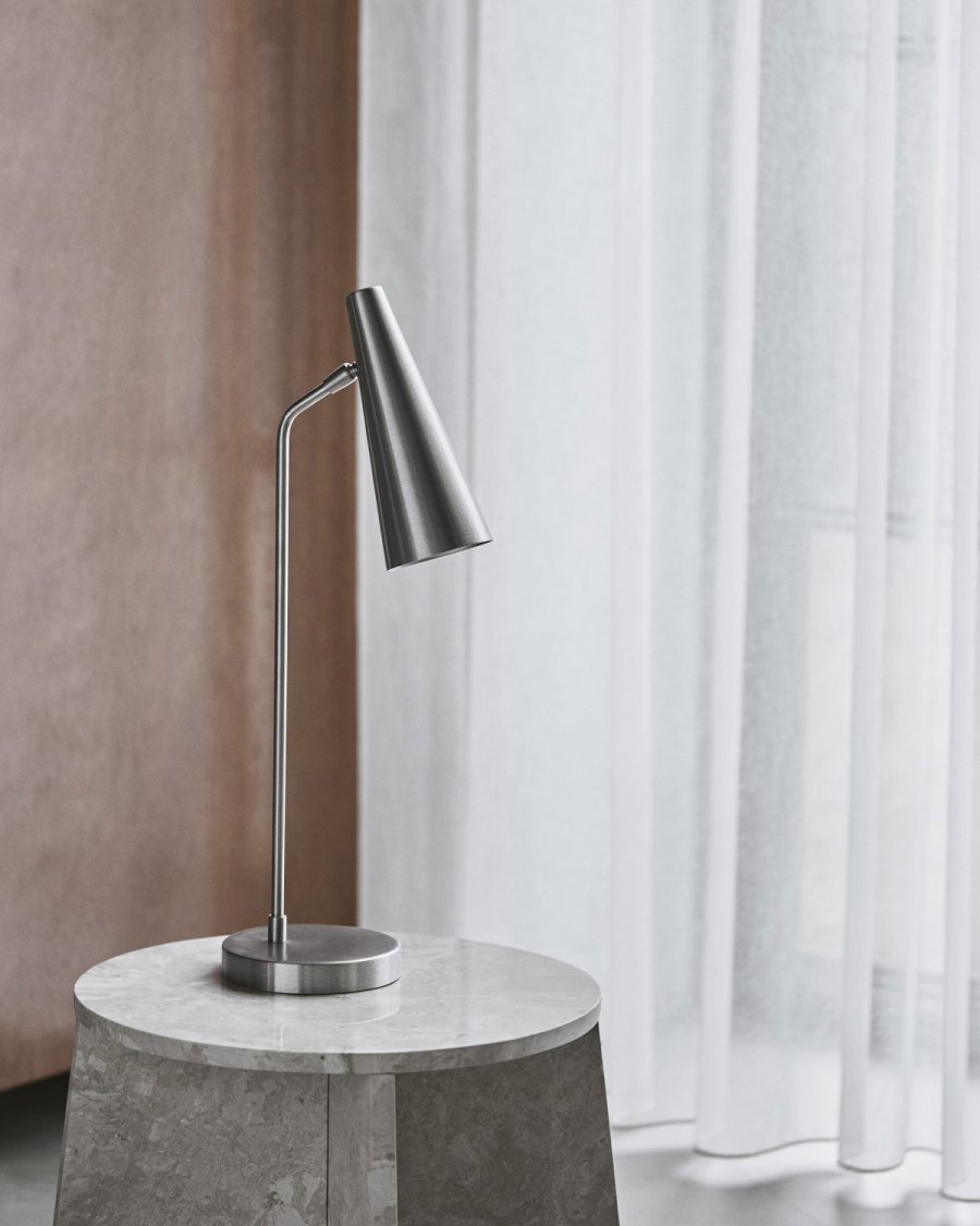 House Doctor Precise Bordlampe H52 cm, S�lvfinish