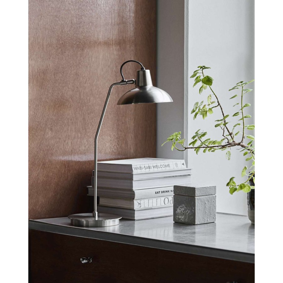 House Doctor Desk Bordlampe H50 cm, B�rstet S�lvfinish
