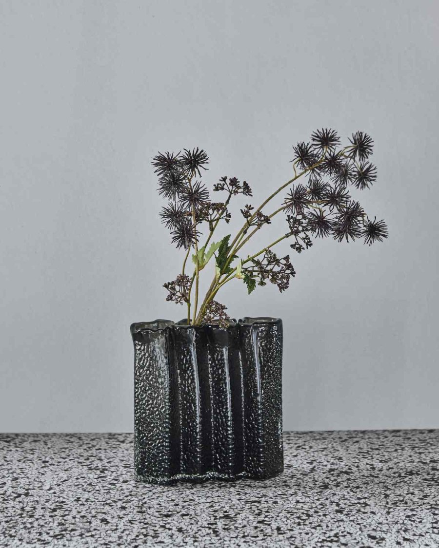 House Doctor Zuri Vase H21 cm, Deep Forest