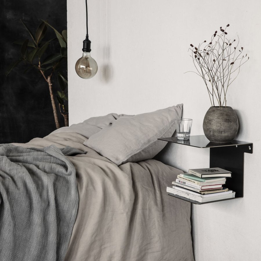 House Doctor Book Hylde 22,5 cm, Sort antik