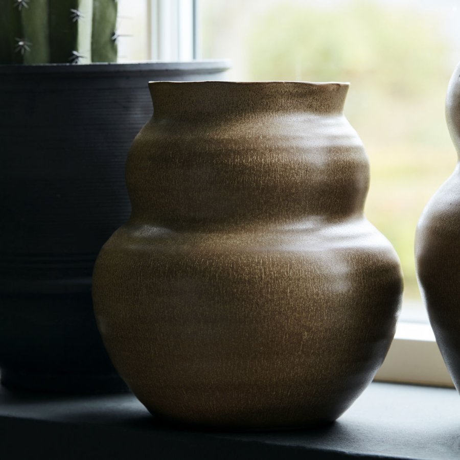 House Doctor Juno Vase H19 cm, Camel