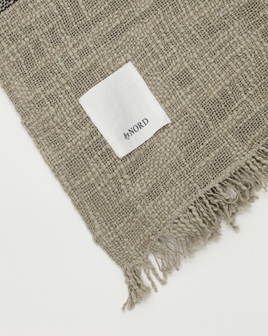 byNORD Ashild Sengetppe 280x280 cm, Haze w. coal