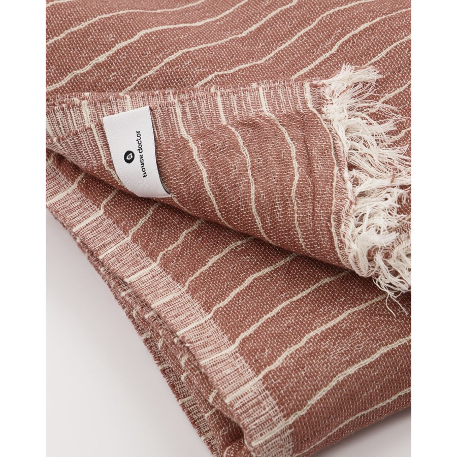 House Doctor Alice Stripe Decke 200 cm, Dusty Berry