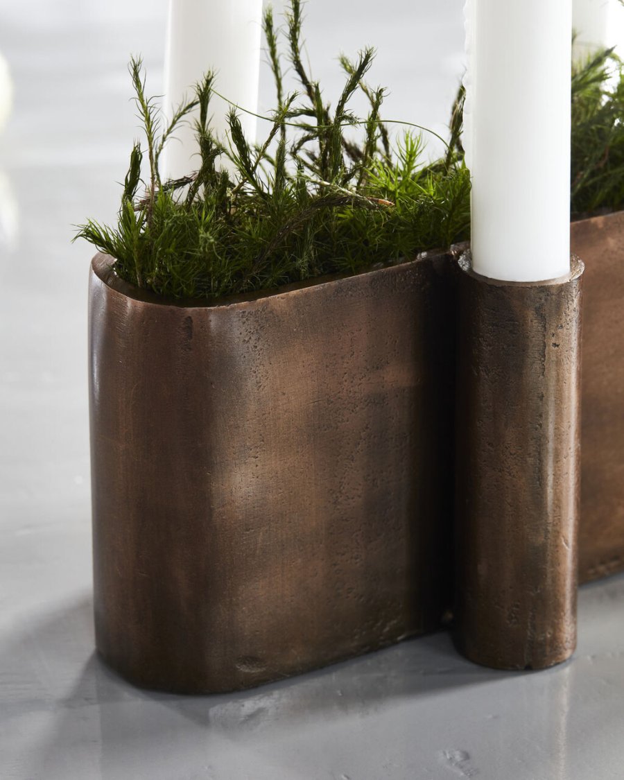 House Doctor Four Oval Lysestage H10,5 cm, Antik Messing