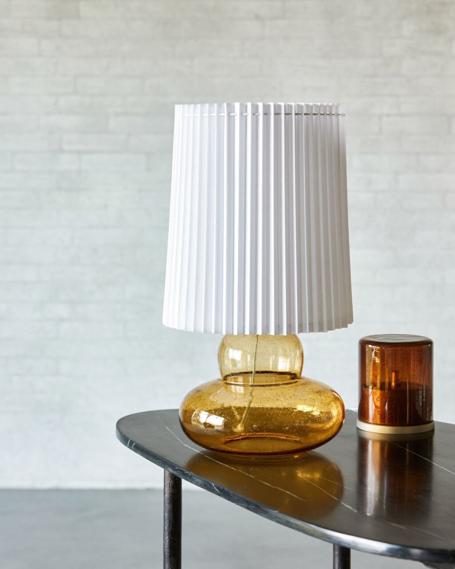 House Doctor Ribe Bordlampe H55 cm, Amber