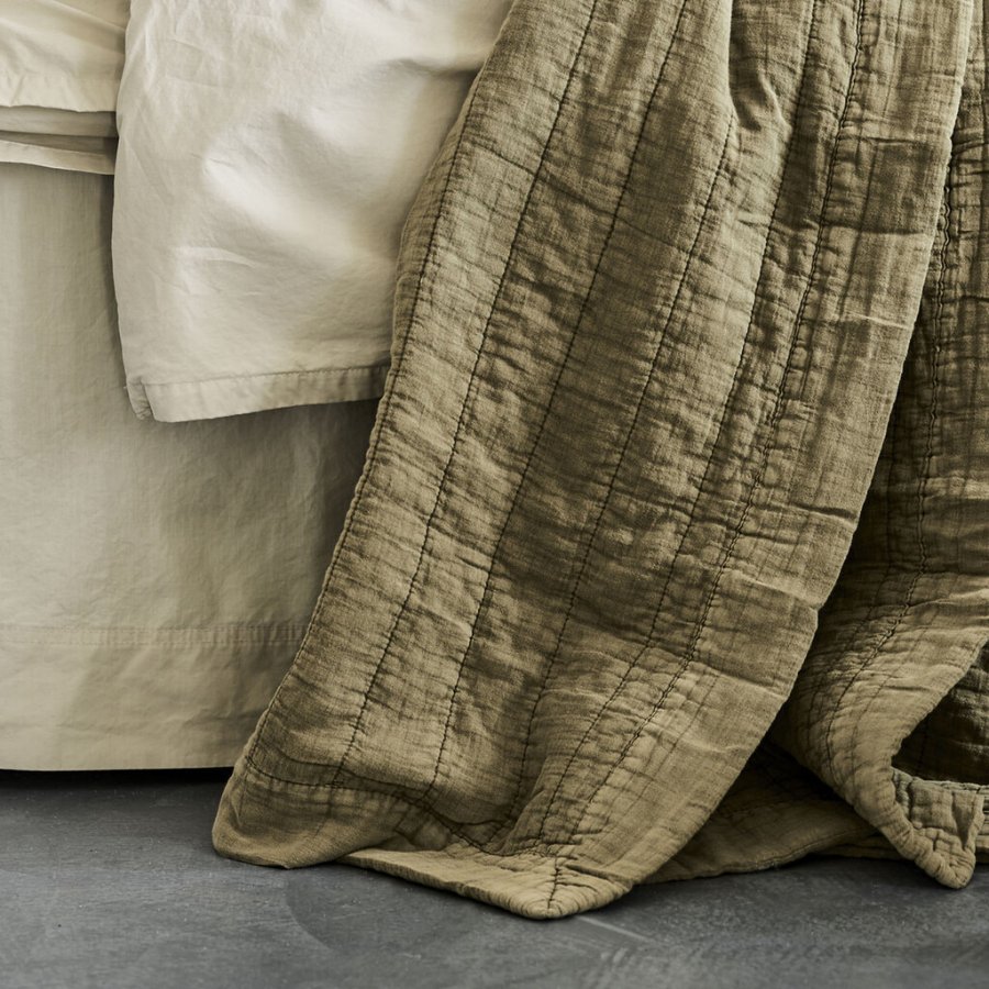 byNORD Magnhild Vatteret Sengetppe 280x280 cm, Seeds