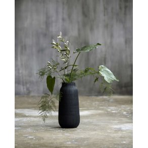 House Doctor Groove Vase H35 cm, Sort