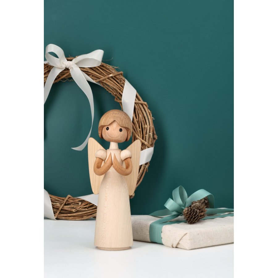 Spring Copenhagen Engel Lucia H19,5 cm, Esdoorn
